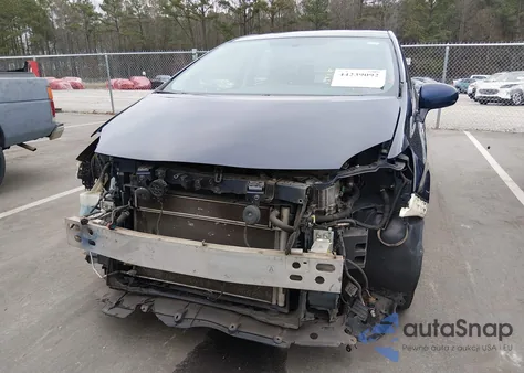 2015 Toyota Prius Three из США, поврежденный, VIN JTDKN3DU7F0441142